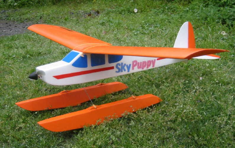 リトルトートバルサ複葉機 機体一覧