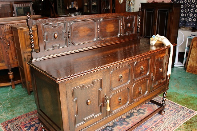 イギリス アンティーク 家具 シフォニア サイドボード キャビネット