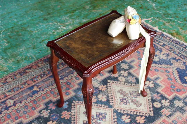 イギリス アンティーク 家具 ブックテーブル サイドテーブル 本棚