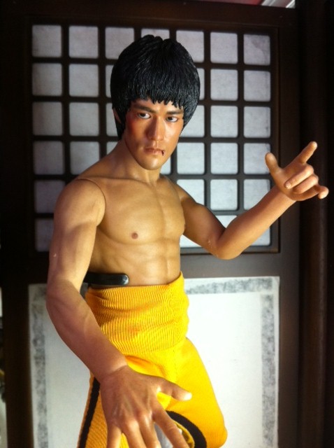 ☆ エンターベイ ブルース・リー スタチュ― ☆ 1⁄4 スタチュー