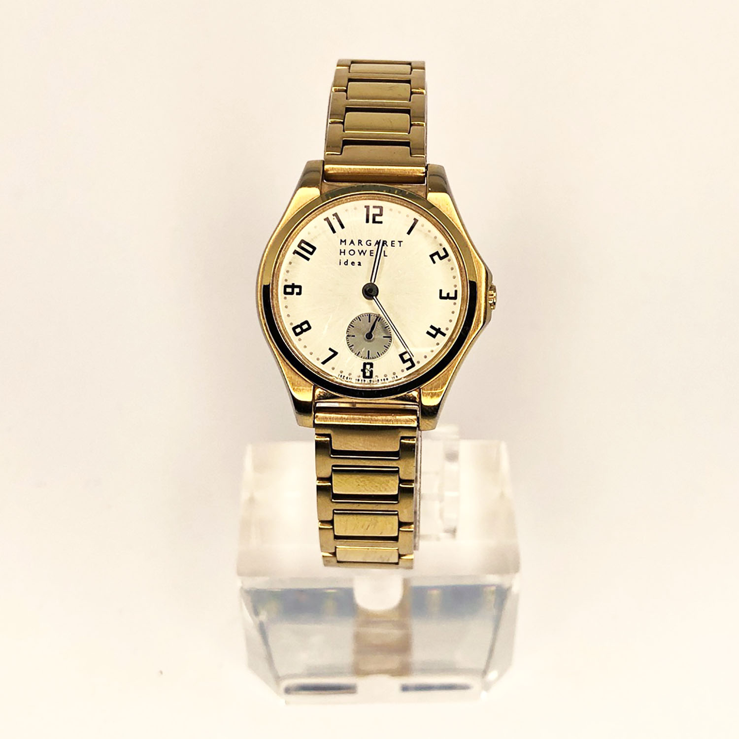 MARGARET HOWELL idea の電池交換 | 時計修理のMr.BOB 事例ブログ