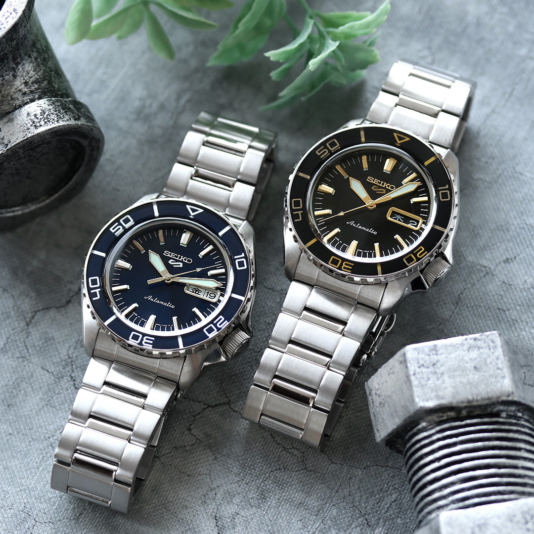 人気を誇るSNZH系デザインを踏襲したモデルがSKXシリーズのSuits Style