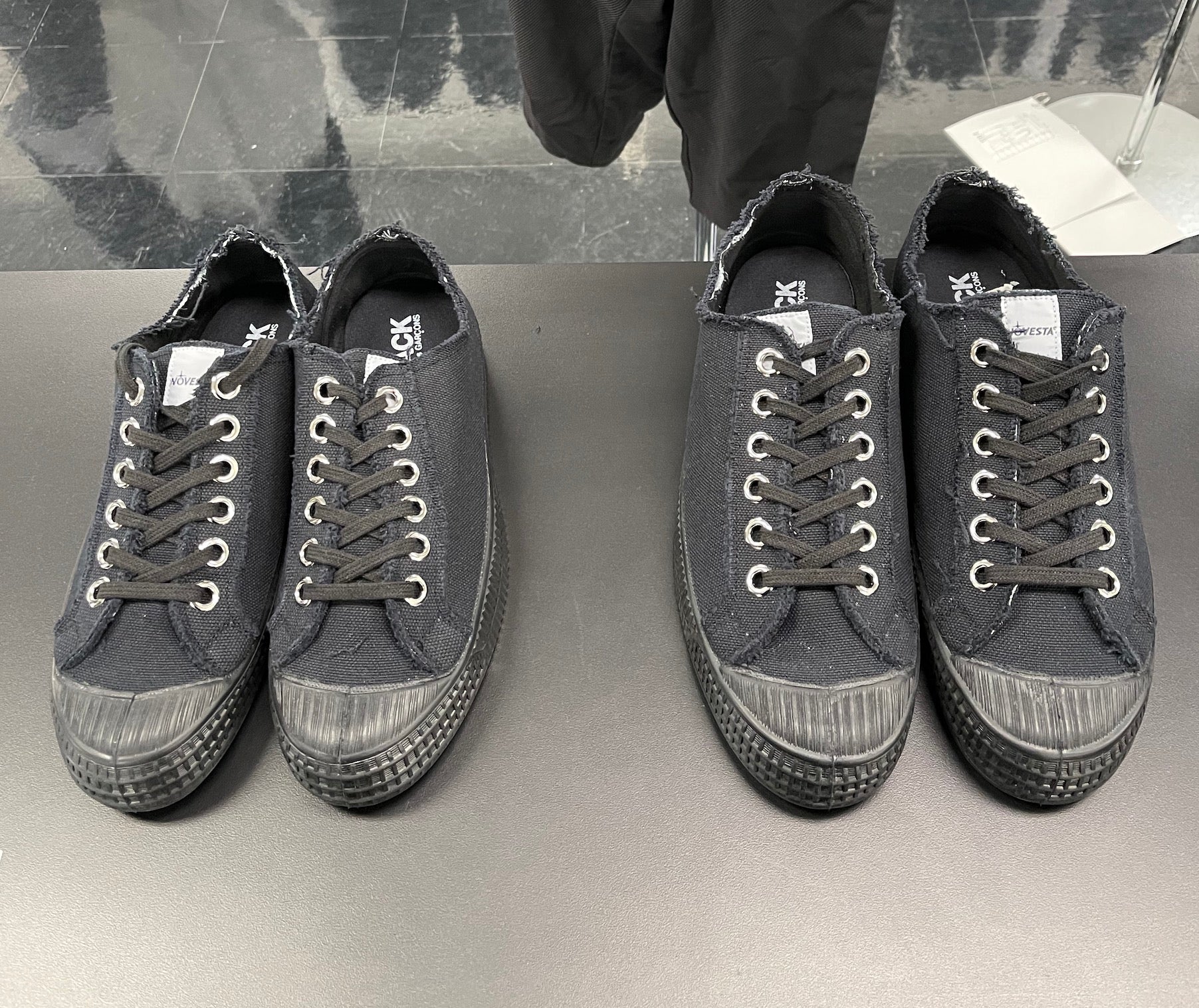 BLACK COMME des GARÇONS エステル 寅壱 M BLACK COMME des GARÇONS