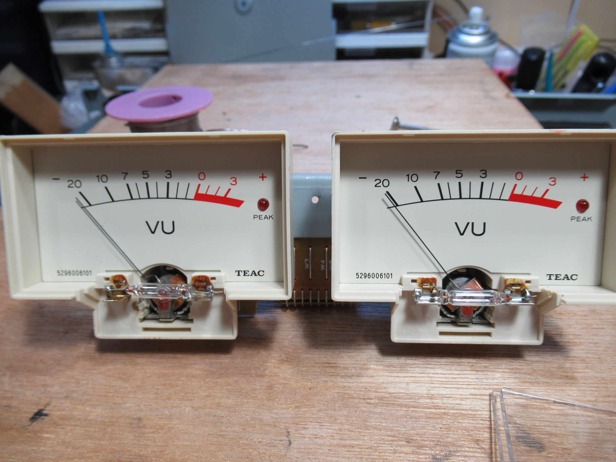 自作ステレオVUメーター192号機（TEACワイドタイプ大型） 自作ステレオ