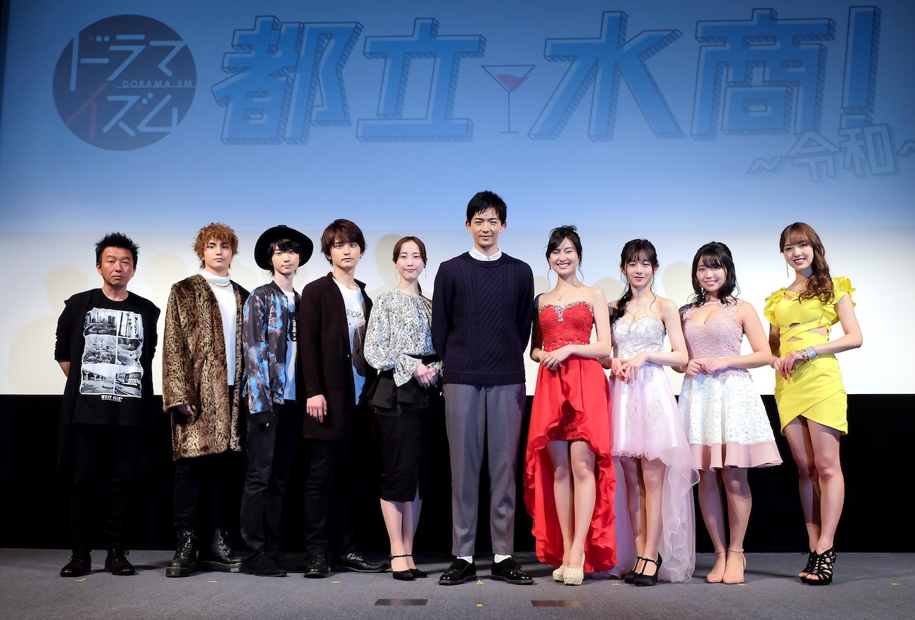 大原優乃・伊藤萌々香・飯窪春菜・恒松祐里 直筆サイン入りポスター