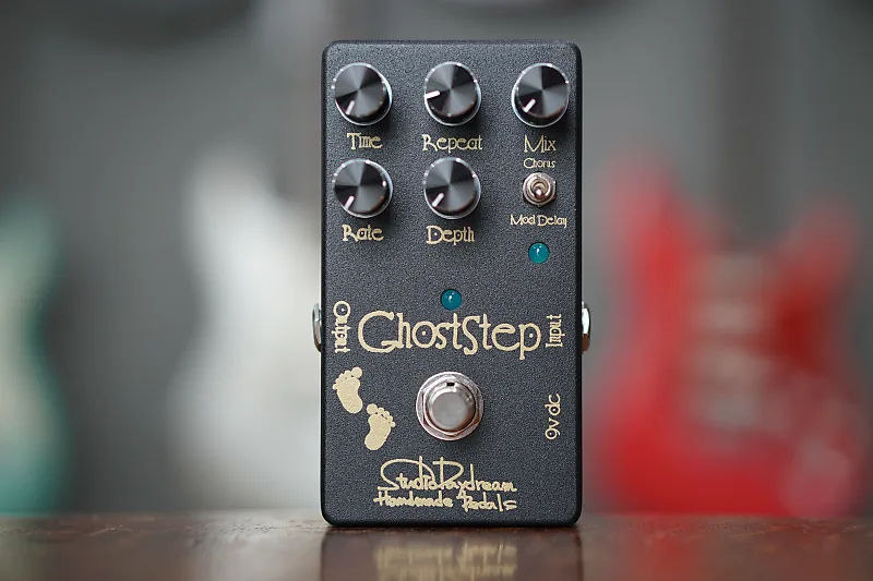 studiodaydream / Ghost Step