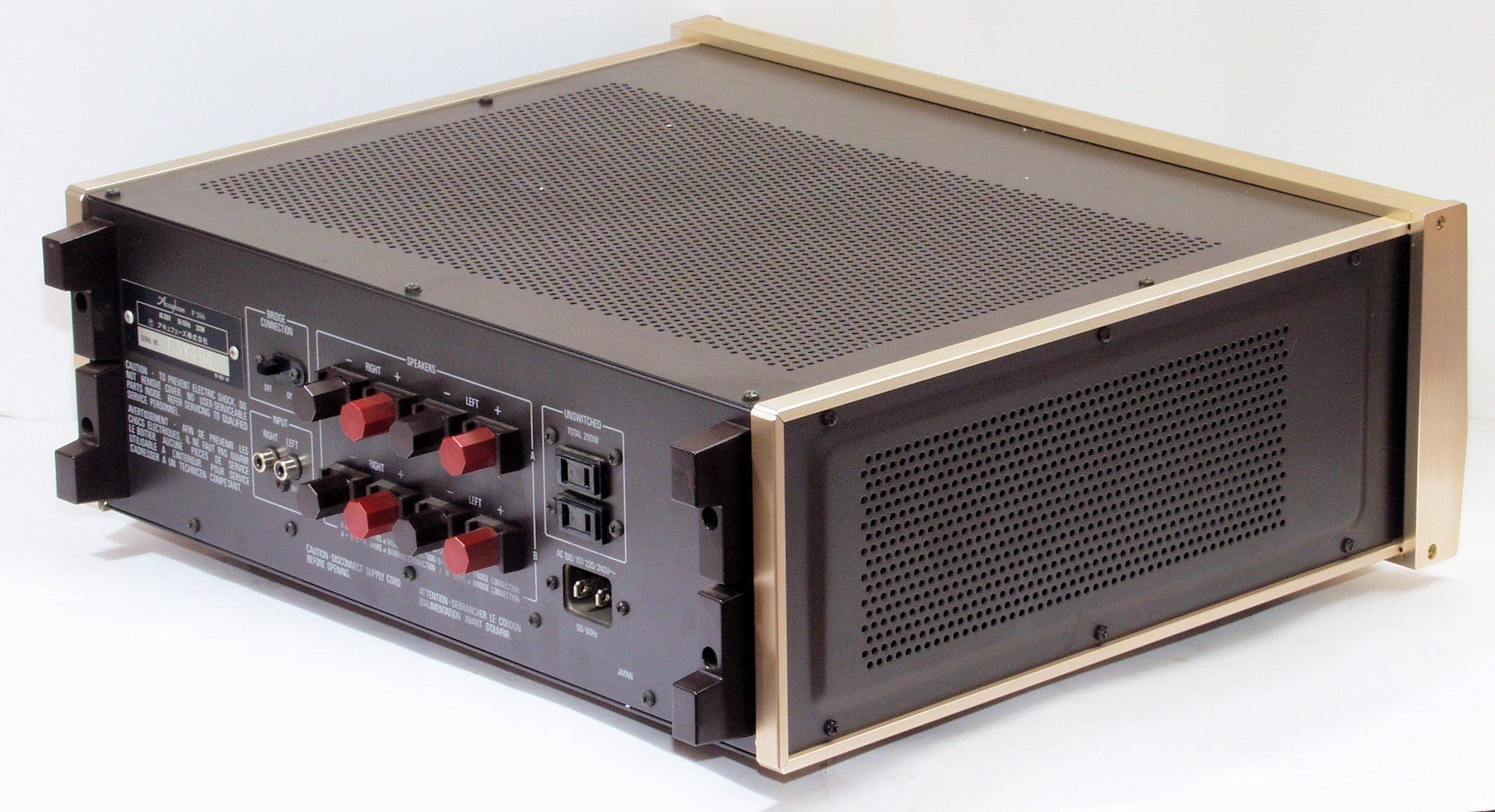 M6844 Accuphase アキュフェーズ P-266 ステレオパワーアンプ