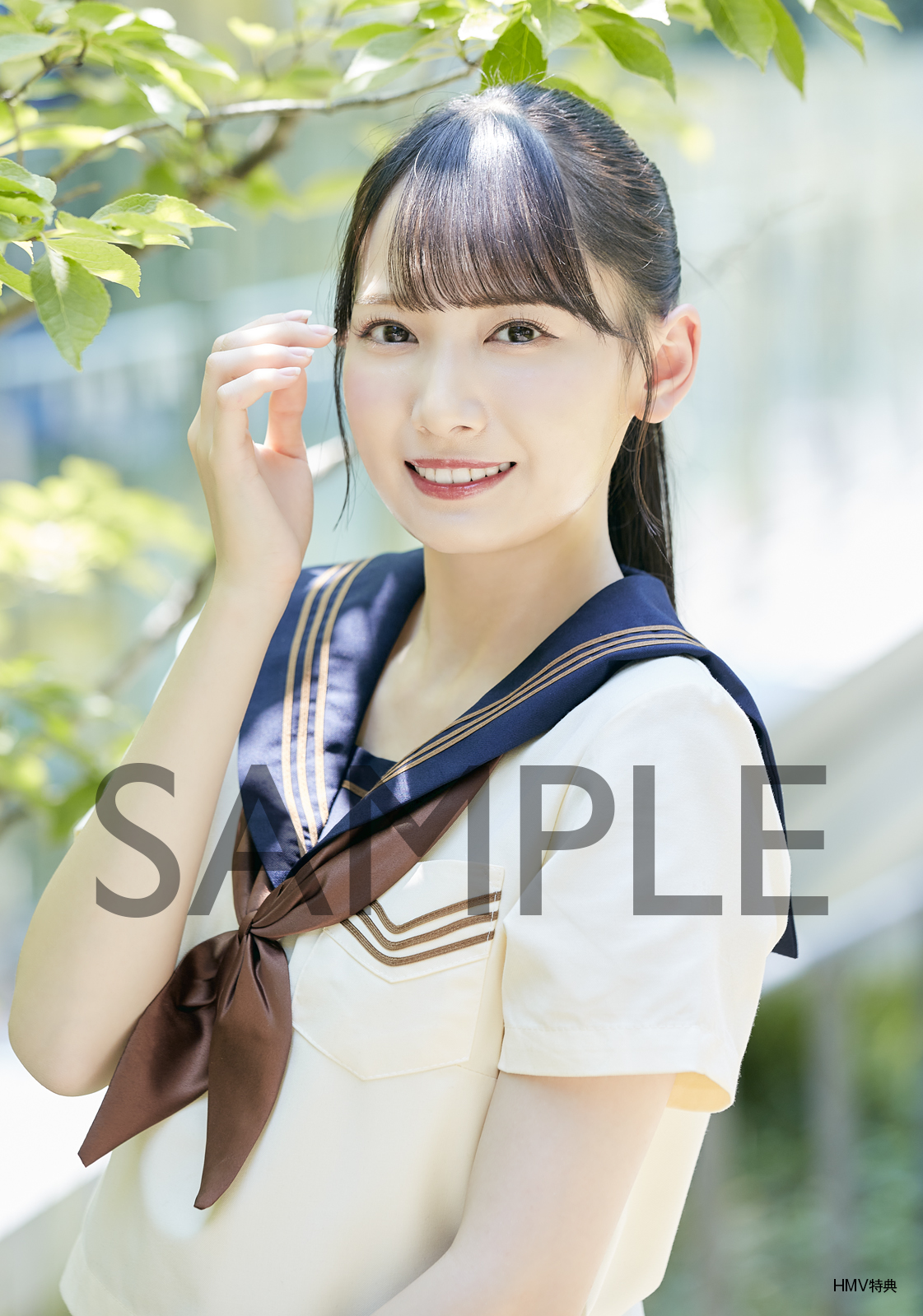 ≠ME メジャー1stシングル「君はこの夏、恋をする」CDショップ