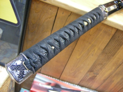 日本刀柄鮫皮素材