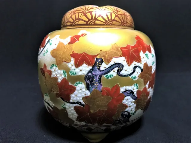 九谷焼 色絵金彩百人一首花尽細密絵付飾壷 四耳壷 松鶴造