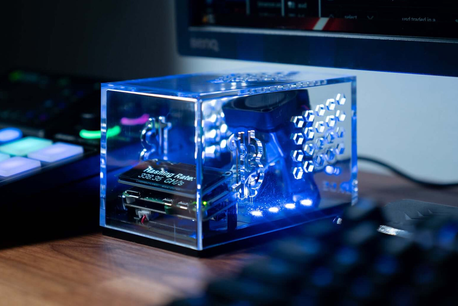 Bitcoin Merch® - MARS LANDER V2 Lottery Miner