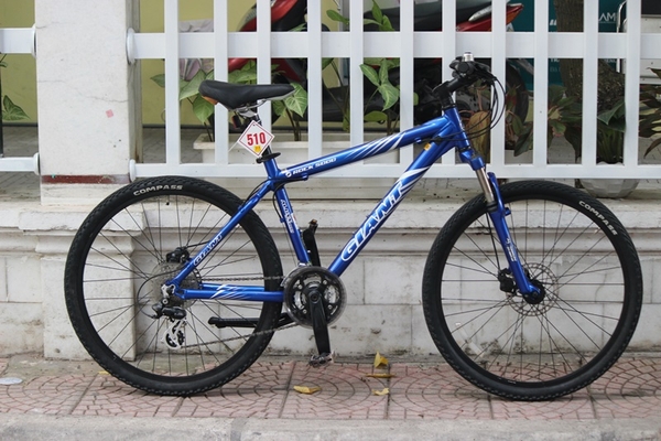 GIANT 2台セット ESCAPE ROCK5000 引取り限定 GIANT ROCK5000 ちょっと