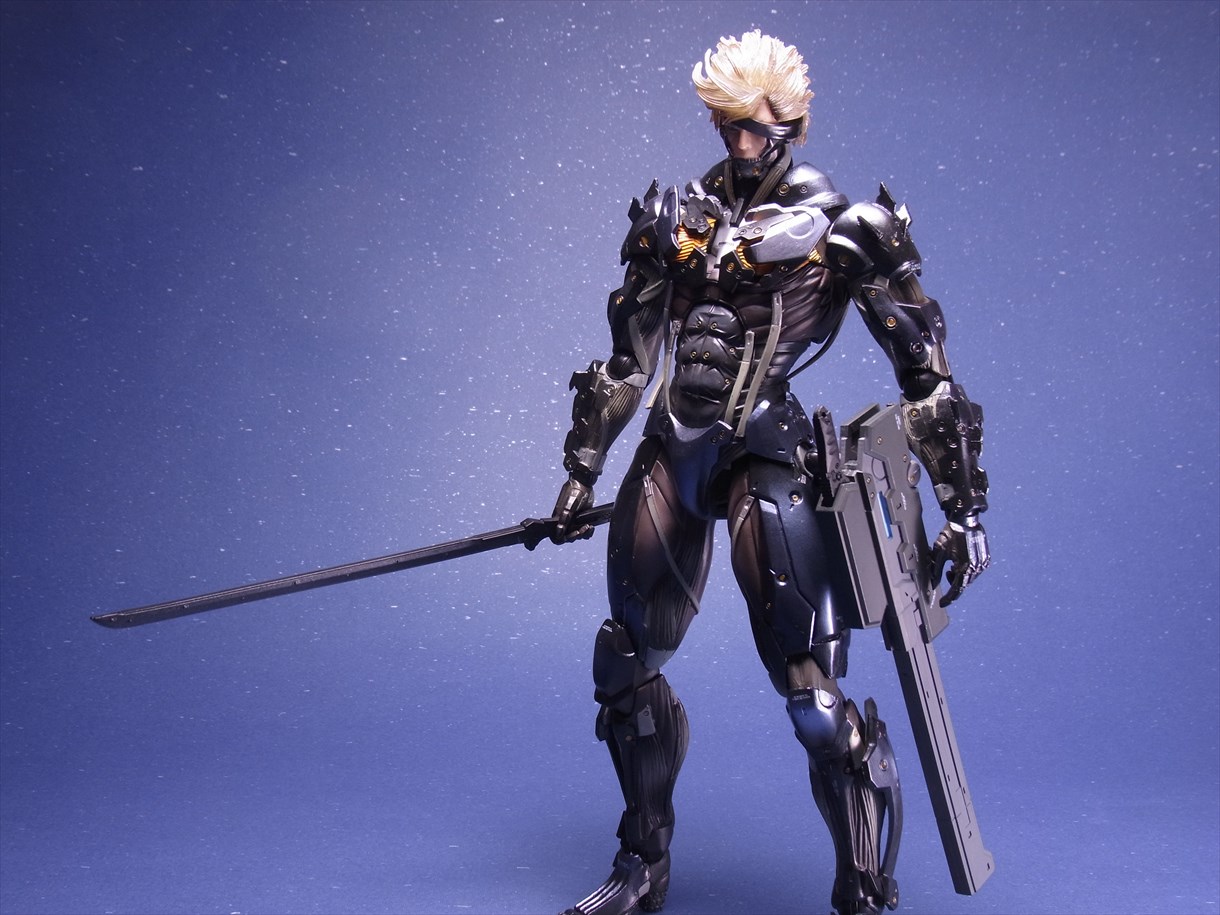 プレイアーツ改 メタルギア ライジング リベンジェンス 雷電