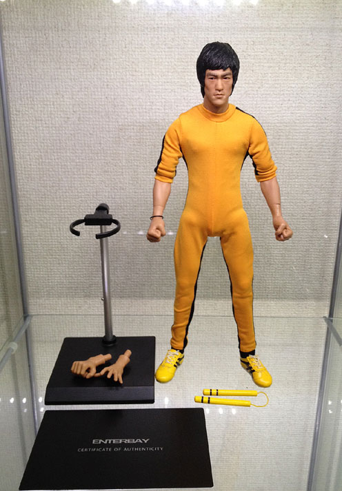 エンターベイ ブルースリー 75周年 1/6フィギュア ブルース・リー生誕