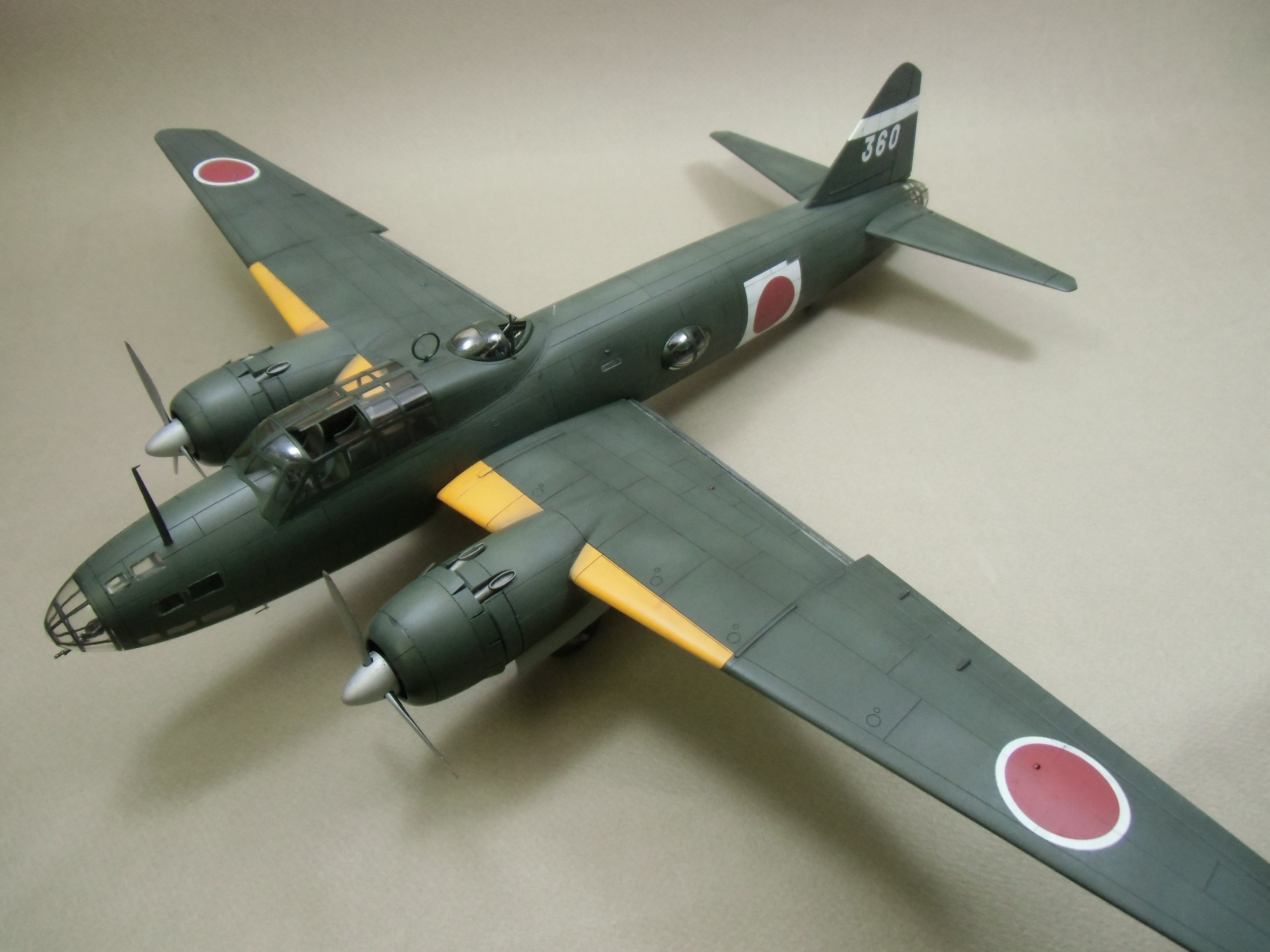 日本海軍一式陸上攻撃機 タミヤ1/48 完成品 一式陸上攻撃機 リアル