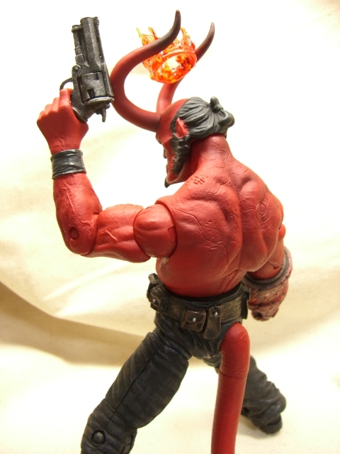 ヘルボーイ 8インチ フィギュア シリーズ1.5 ヘルボーイ ダメージVer