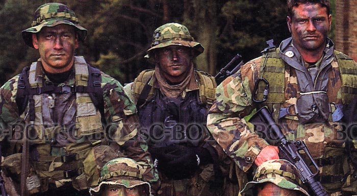 90年代NAVY・SEALsガンナーベスト（レプリカ）