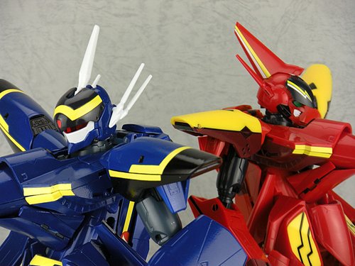 やまと マクロス7 VF-19S ブレイザーバルキリー エメラルドフォース