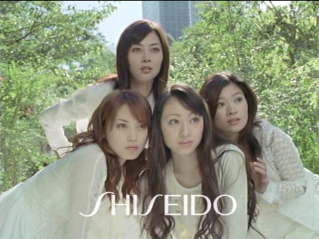 激レア／資生堂マキアージュポスター／蛯原友里／伊藤美咲／栗山千明