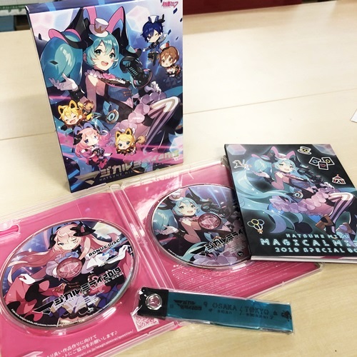 美品】初音ミク/「マジカルミライ 2018」〈初回限定盤・2枚組〉特典