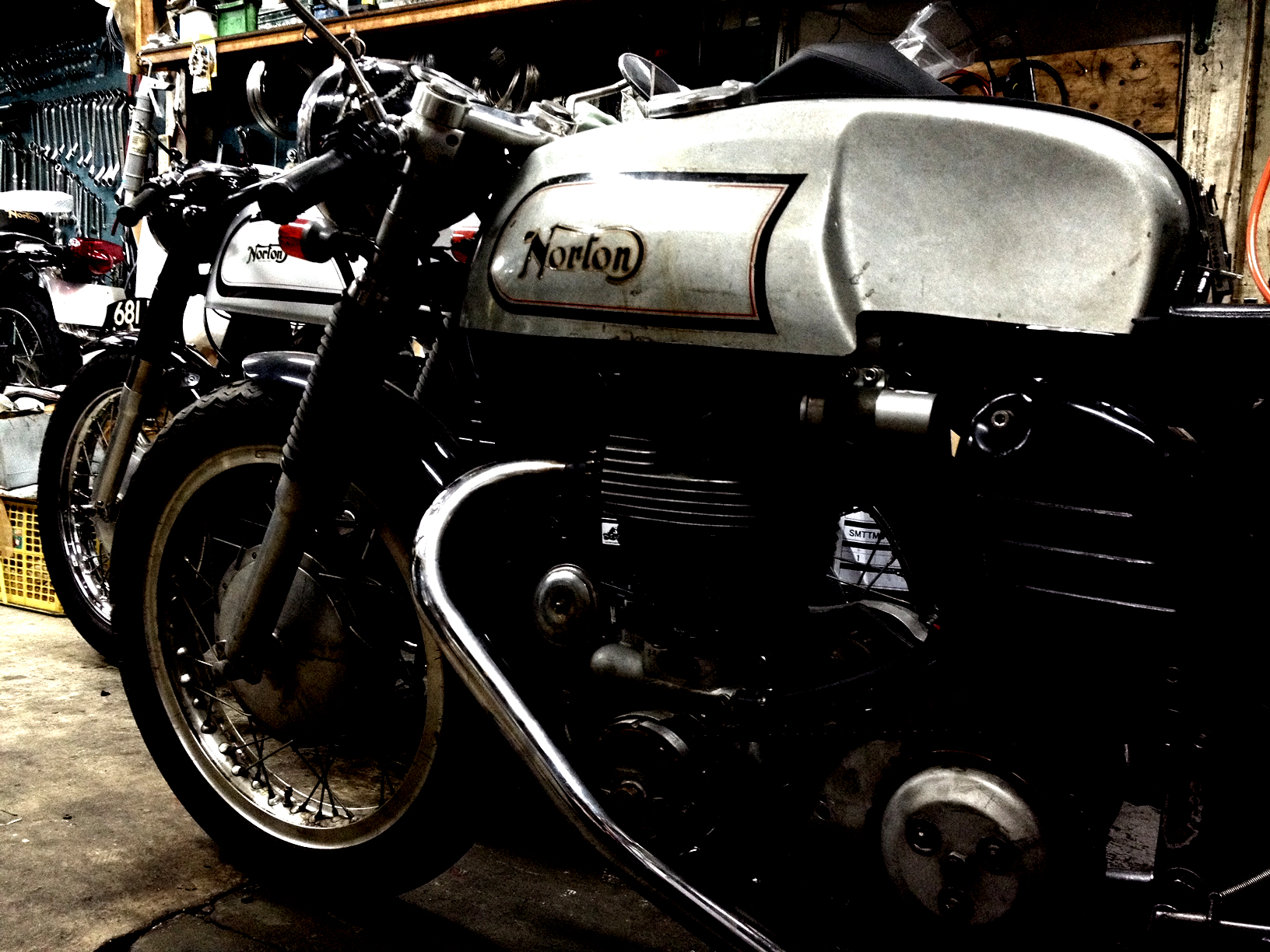 英車専門バイクショップ – ブリティッシュビート