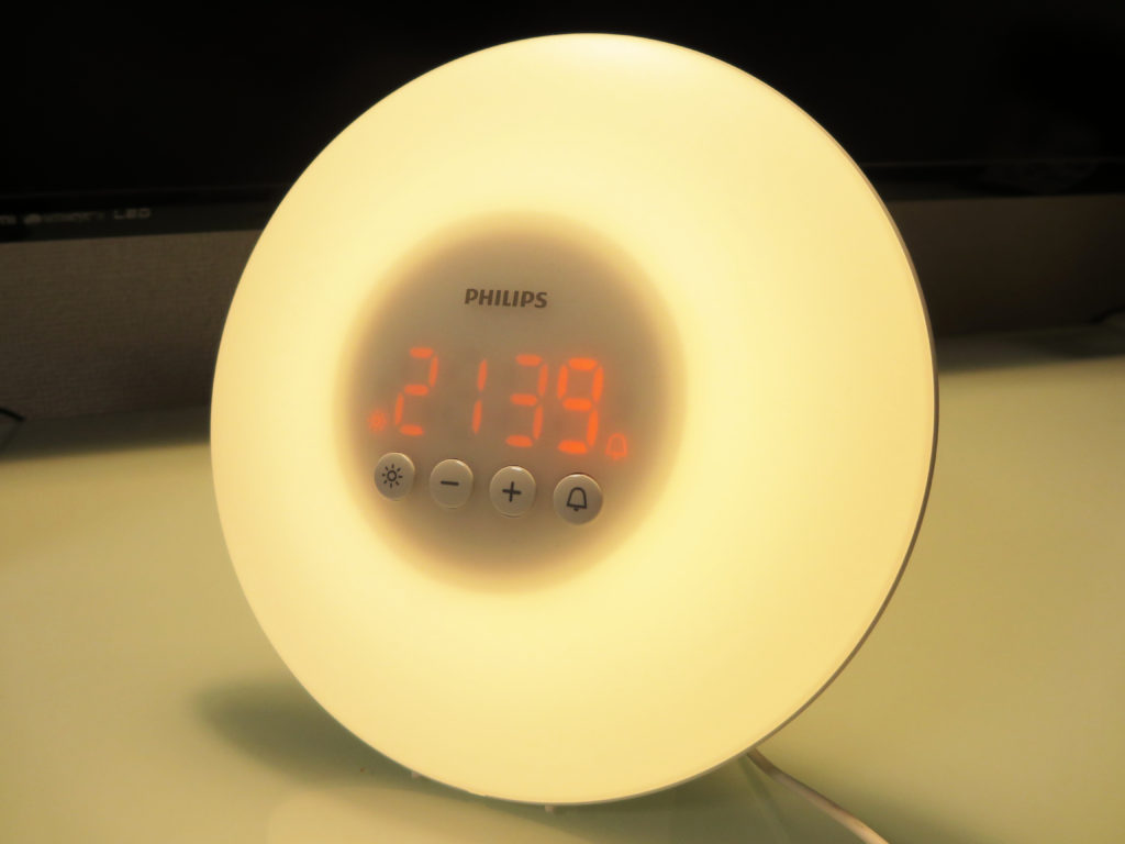 光目覚まし時計のフィリップス製『ウェイクアップライト』を購入レビュー