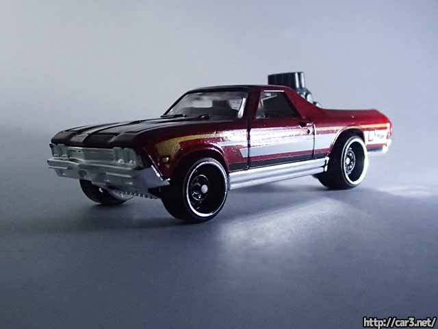 ホットウィール 68シェビーノバ 台紙左側、プラスチック主に左側劣化