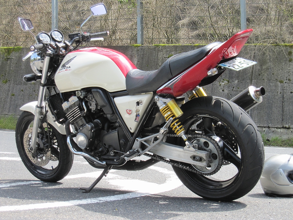 CB400SF nc31 BEETテール