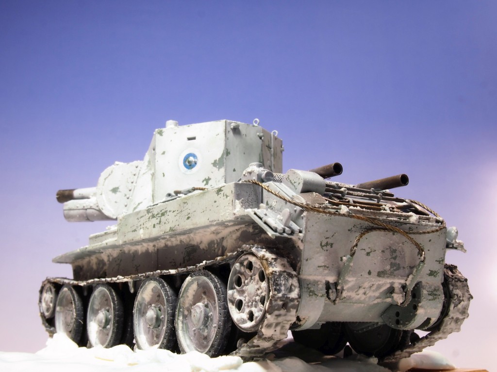 模型製作: 1/35 Tamiya BT-42 - 旅と模型