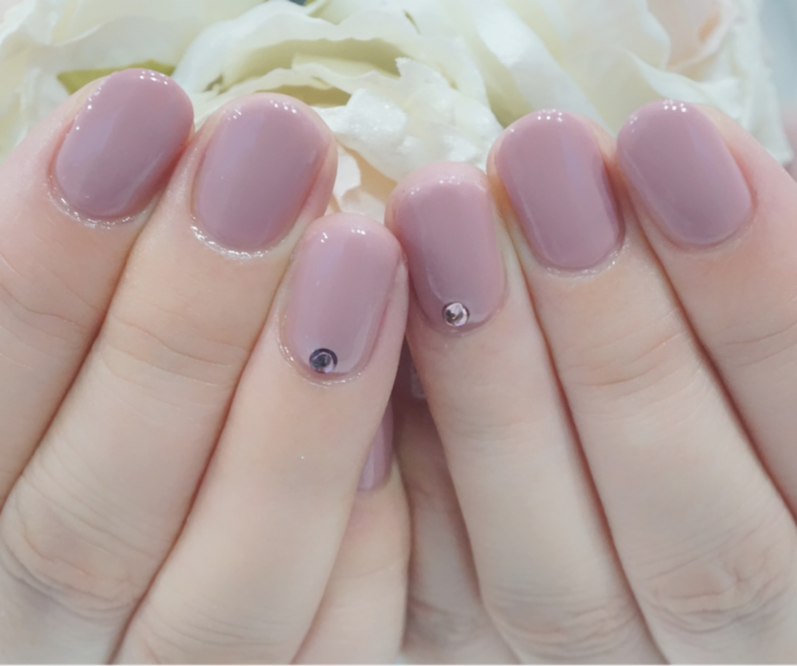 大人なベイクドピンクで上品なオフィスネイルに♪ | 成増3分のネイル