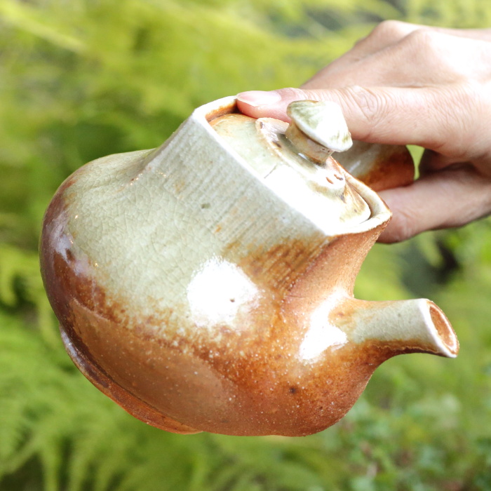 小島憲二 伊賀四方蓋灰被急須 作家もの伊賀焼ティーポット 無釉薬穴窯