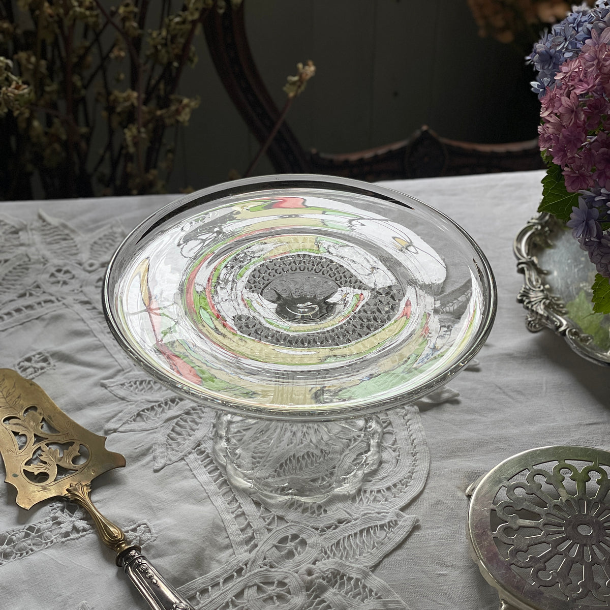 ビンテージ 職人よる手作りの大きなガラスコンポート 直径35