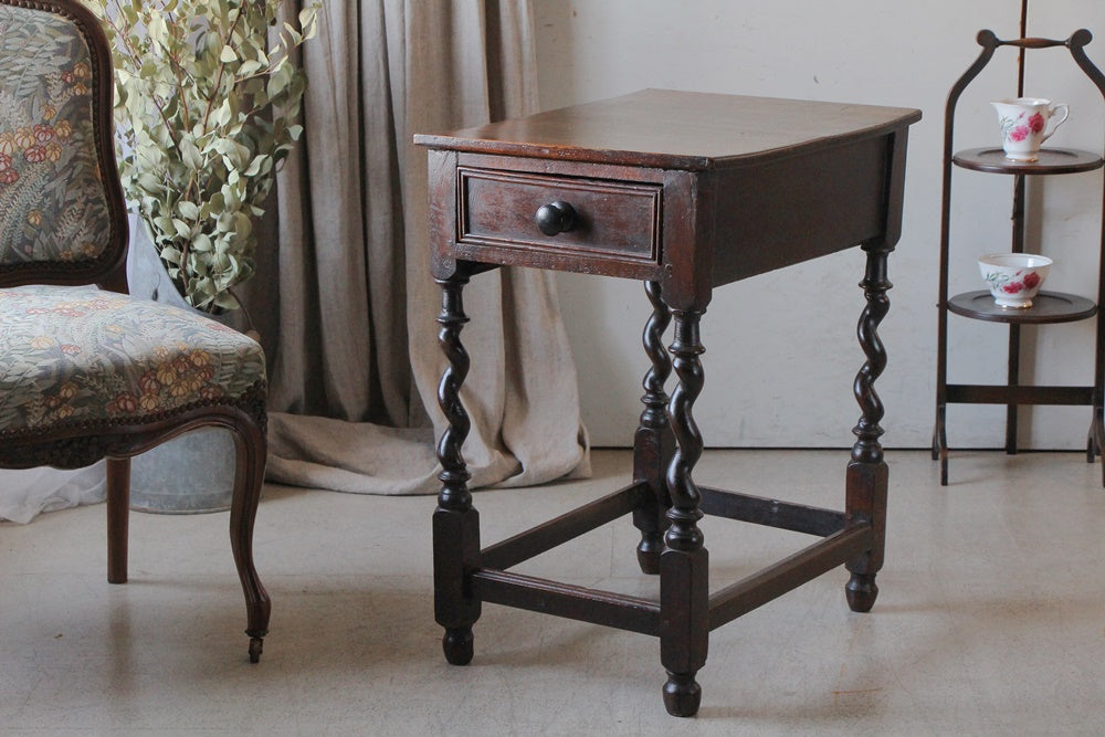 イギリス ホールテーブル ボールターンレッグ アンティーク1870年代