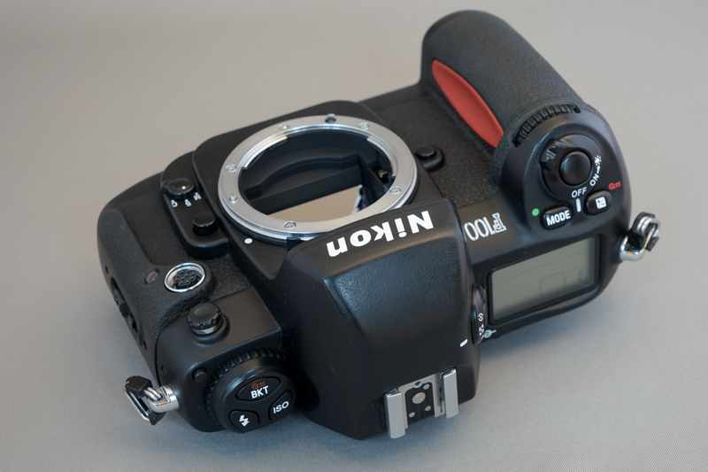 ☆良品☆ NIKON F100 動作確認済 ニコン Nikon F100 ◇ レビュー