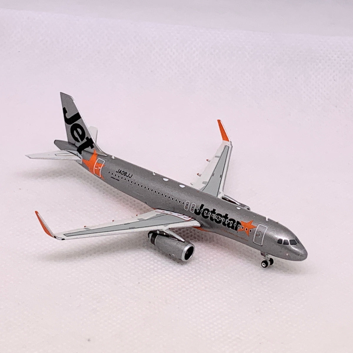 航空機・ヘリコプター Phoenix 1/400 Jetstar Japan A320 JA08JJ