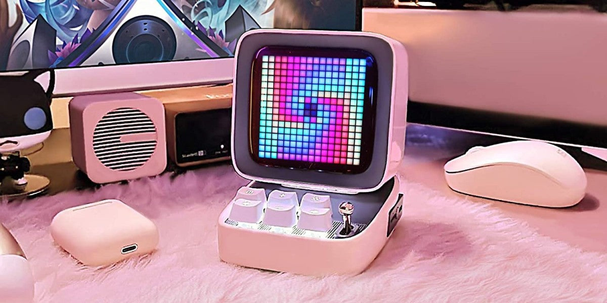 強力なBluetoothスピーカー？ピクセルのアート目覚まし時計が多すぎ