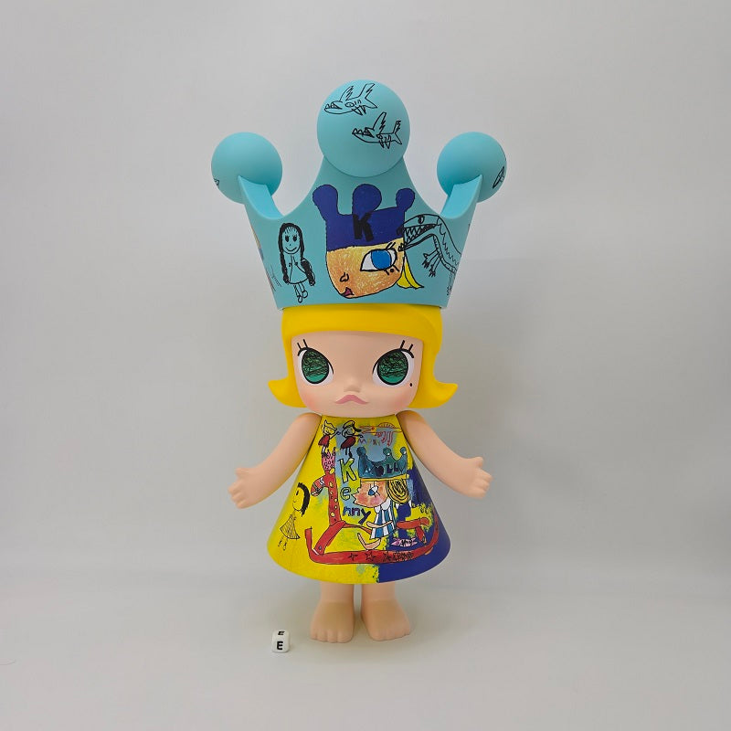 POPMART MEGA ROYAL MOLLY 400% Childishness (PTS Beijing) Signed – ETTV