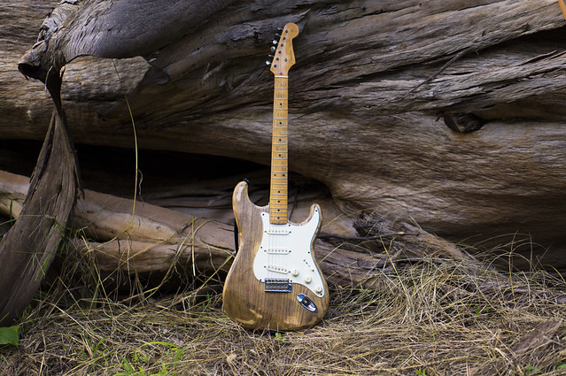 レリック加工ストラトキャスター