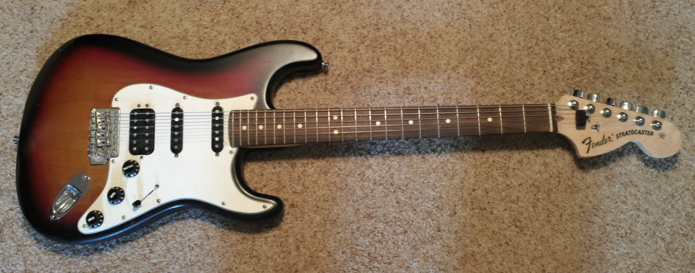 フェンダーUSA】ストラトキャスター Highway One ラージヘッド