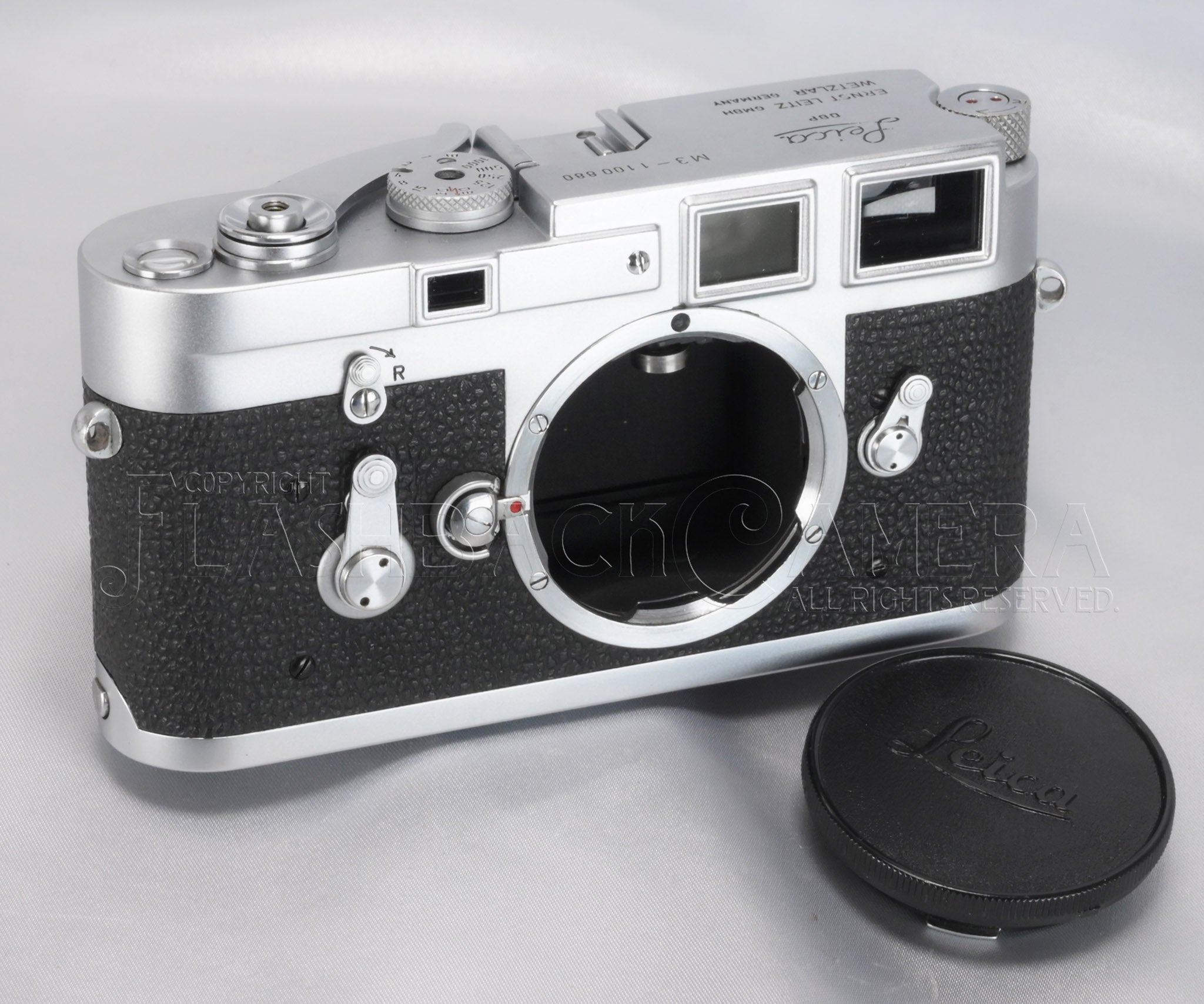 Leica M3 – FLASHBACK CAMERA