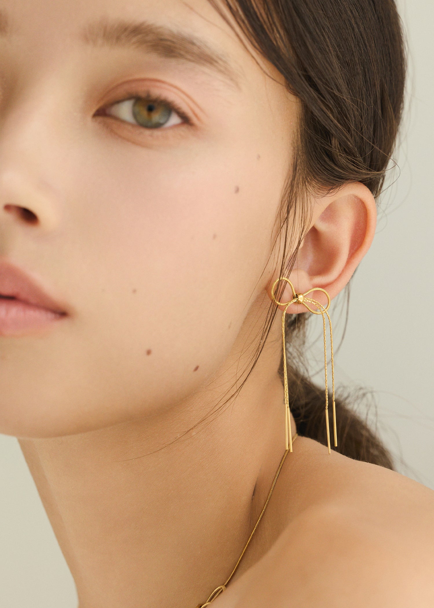 ゴールド]リボンチェーンピアス｜金属アレルギー対応アクセサリー
