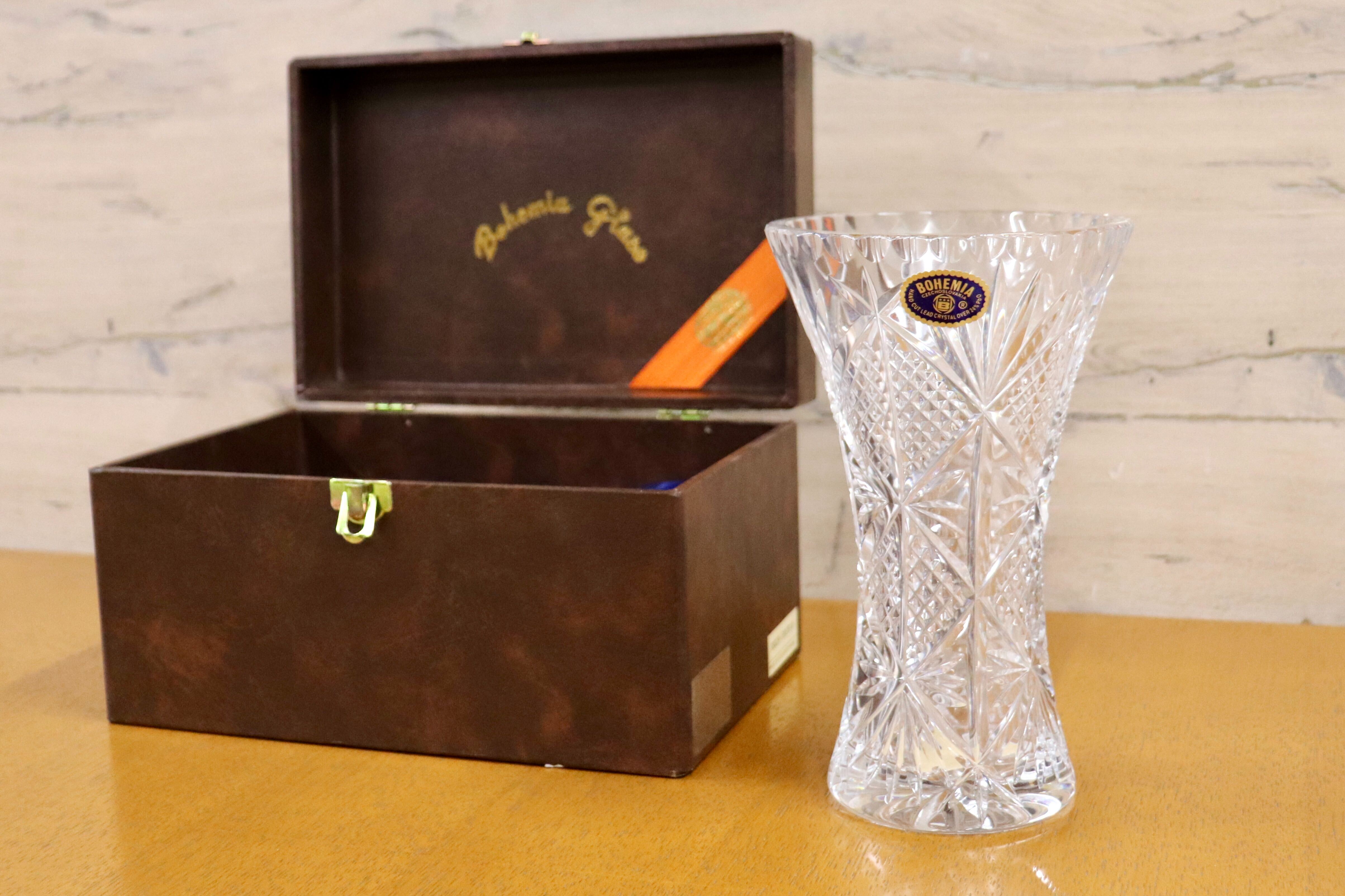 ボヘミアンカットグラス】フラワーベース チェコ製 ビンテージ BOHEMIA