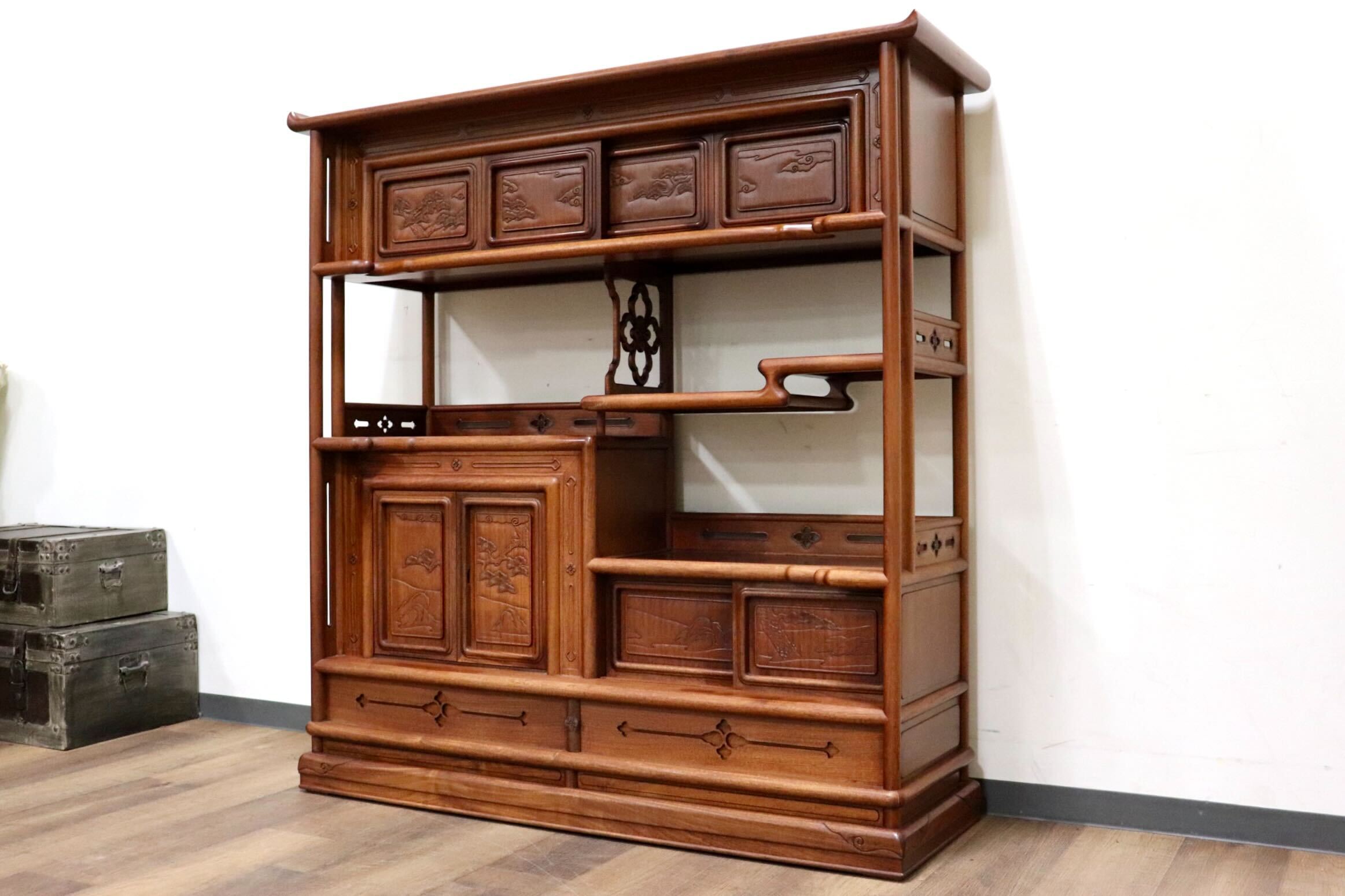 良品】花梨 無垢 小型茶棚/違い棚/飾り棚/収納棚 笹文/透かし彫り 唐木家具