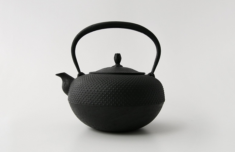 南部鉄器 鉄瓶 / 南部鉄瓶 / 釜定 / 万代屋あられ [ やかん 日本製 ih