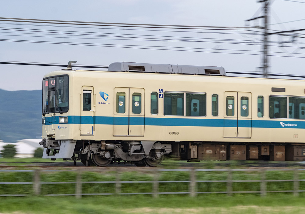今こそ大山の小田急8000形!! « GM通信