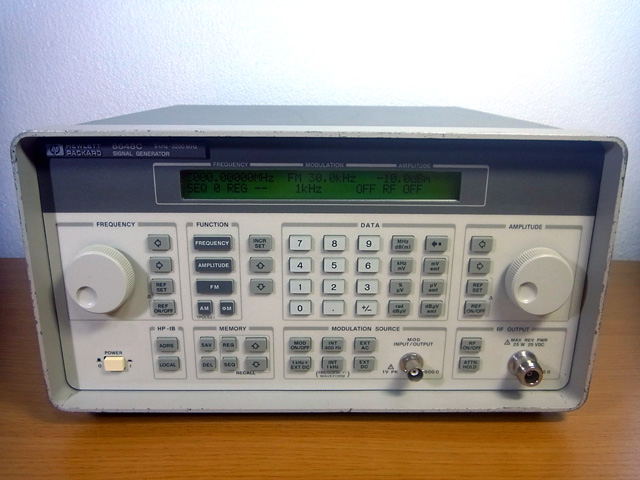 TEXIO/KENWOOD 標準信号発生器 SG-7130 TEXIO/KENWOOD 標準信号発生器