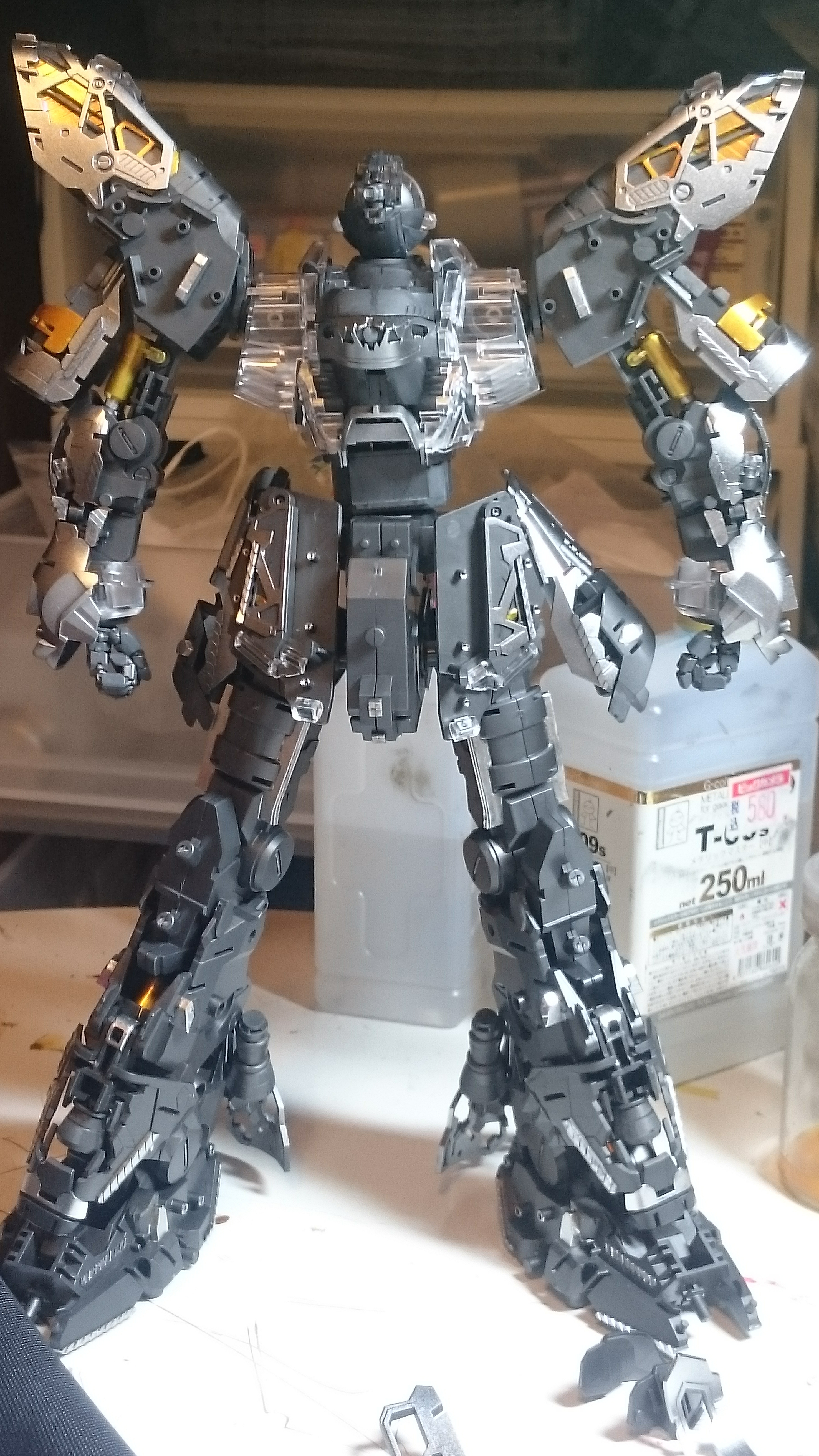 MG1/100 サザビーVer.Ka(メカニカルクリア)を組み立てました