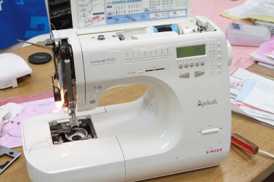 SINGER Computer Apricot 9700 シンガー アプリコット9700の上糸がつる