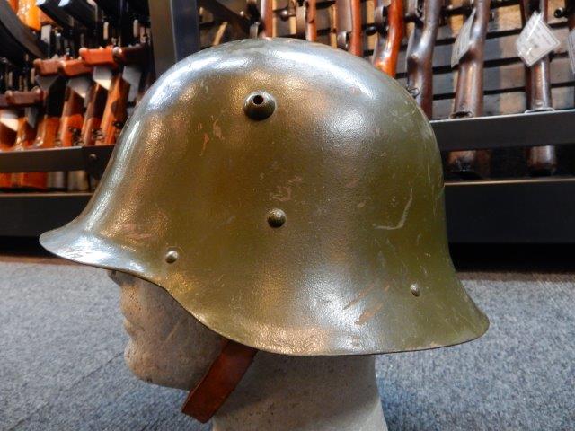 何か公国感ある (王国ですが) ブルガリア軍M36ヘルメット | Chicago Blog