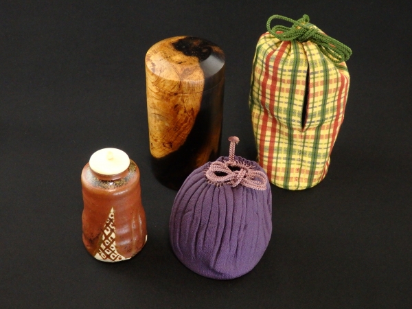 9595【 表千家流堀内家12代家元 堀内宗完(兼中斎)「志野